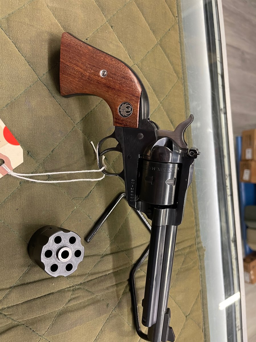 RUGER new model single 6 - Image 2